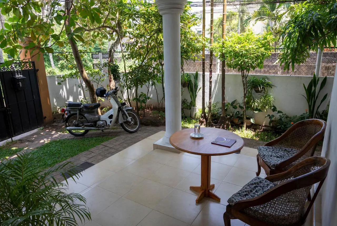 Privatunterkunft Ferienwohnung The Tourist Balcony Negombo Sri Lanka