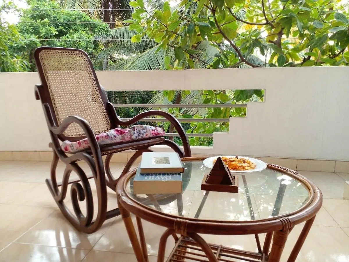 Homestay The Tourist Balcony Apartment Negombo