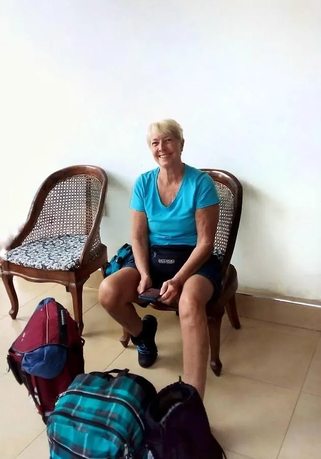 The Tourist Balcony Apartment Negombo Homestay